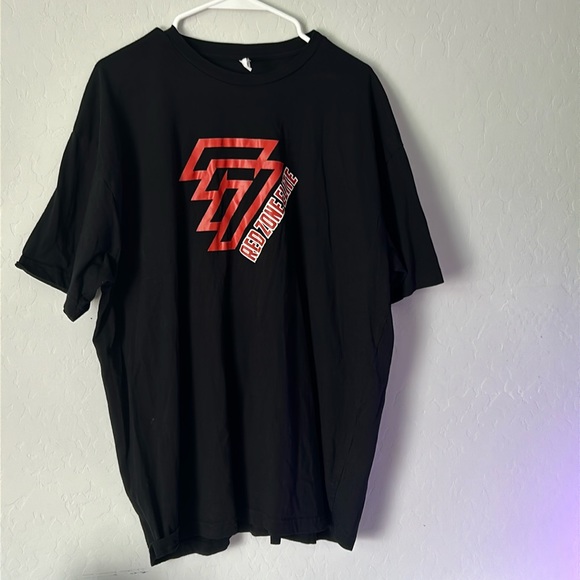 Black men’s tee - Picture 1 of 2